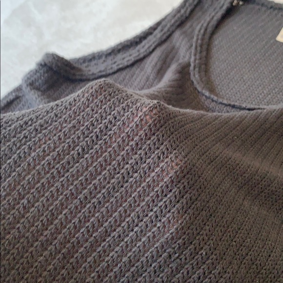 Top - Picture 2 of 3